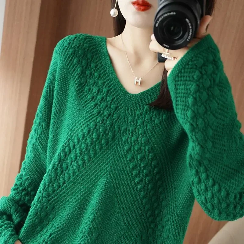 

Зеленый вязаный свитер с v-образным вырезом, женский повседневный свободный крой, осенне-зимний пуловер с длинными рукавами, однотонный, массивный вязаный стиль