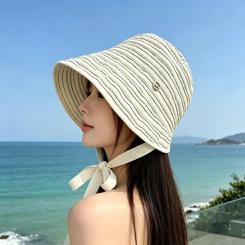Korean Style Fashion Striped Sun Hat, Adjustable Chin Strap Bucket Hat for Large Head Circumference, Ideal for Beach Vacation