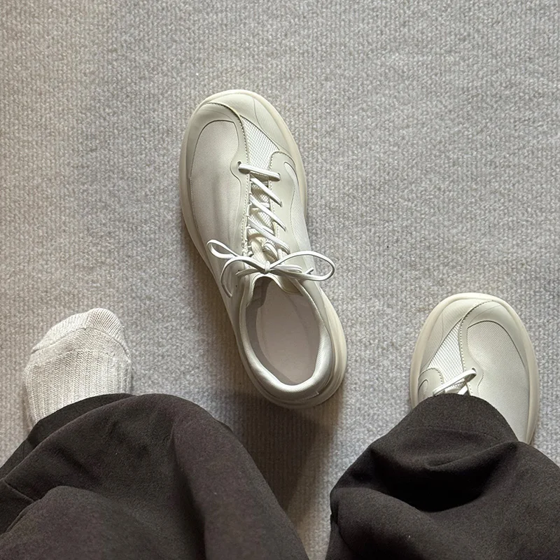 

Men's Summer Breathable Me Running oes Ultra-light Outdoor Climbing oes Commuting Flat Footwear Korean Sle Low Top