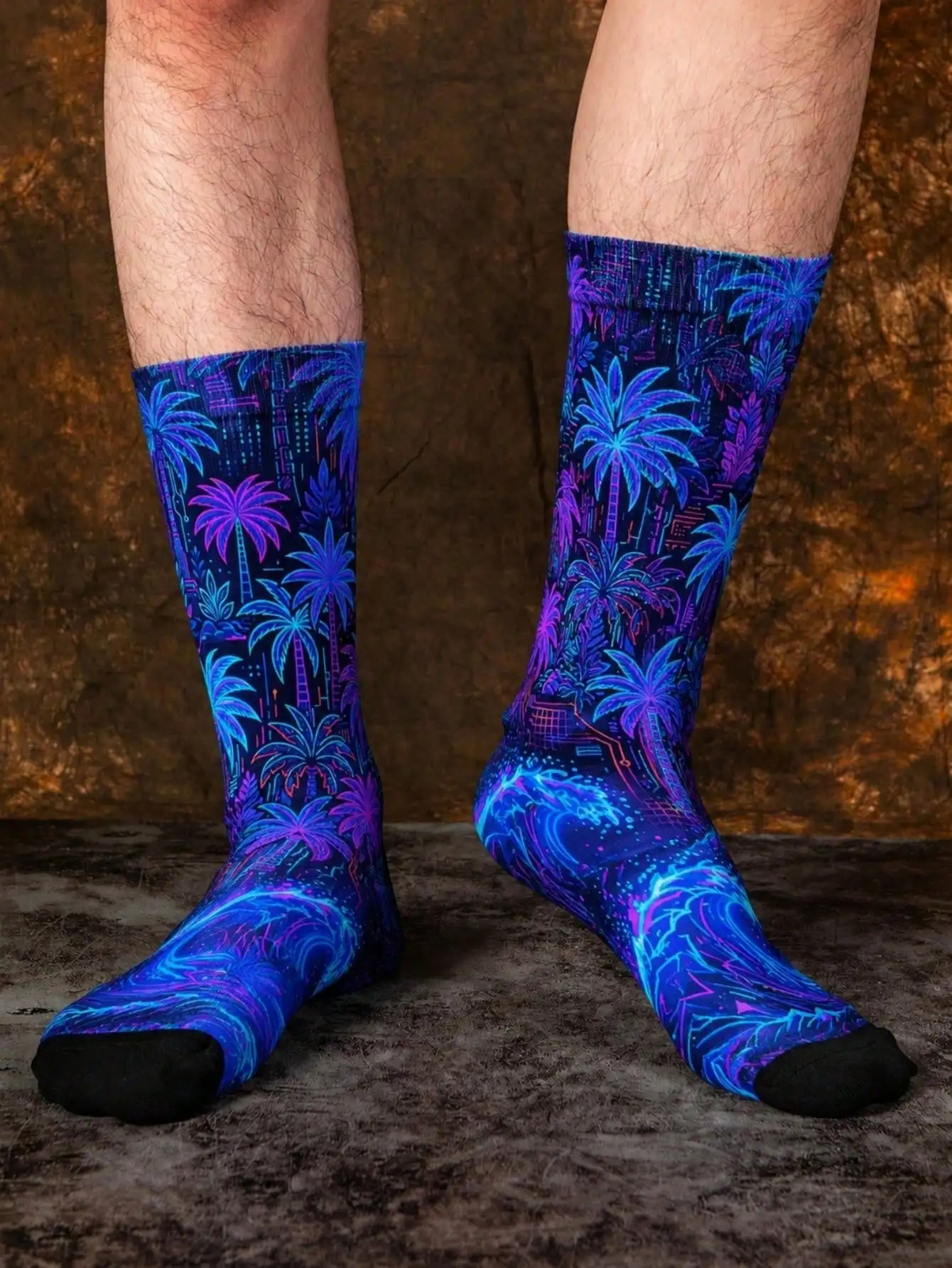 1 Pair of Neon Tropical Palm Tree Print Mid-Calf Socks, Cyber Style Blue and Purple Gradient Socks, Unisex Personalized Street Style Socks
