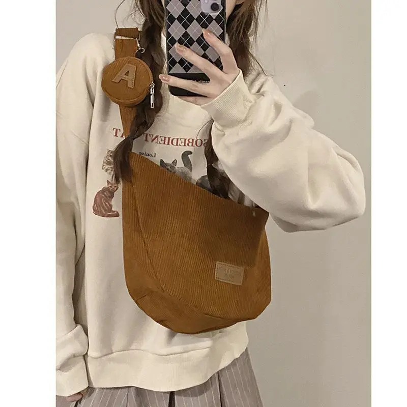 2024 New Arrival Velvet Crossbody Bag for Daily Wear Korean Style Ins Commuter Dumpling Bag Casual and Versatile Shoulder Bag