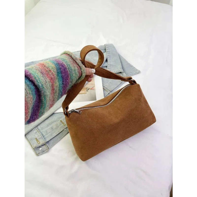 

Large Capacity Solid Faux Suede Simple Sweet Shoulder Bags Autumn and Winter 2025 Hot Sale Commute Casual Women's Crossbody Bags
