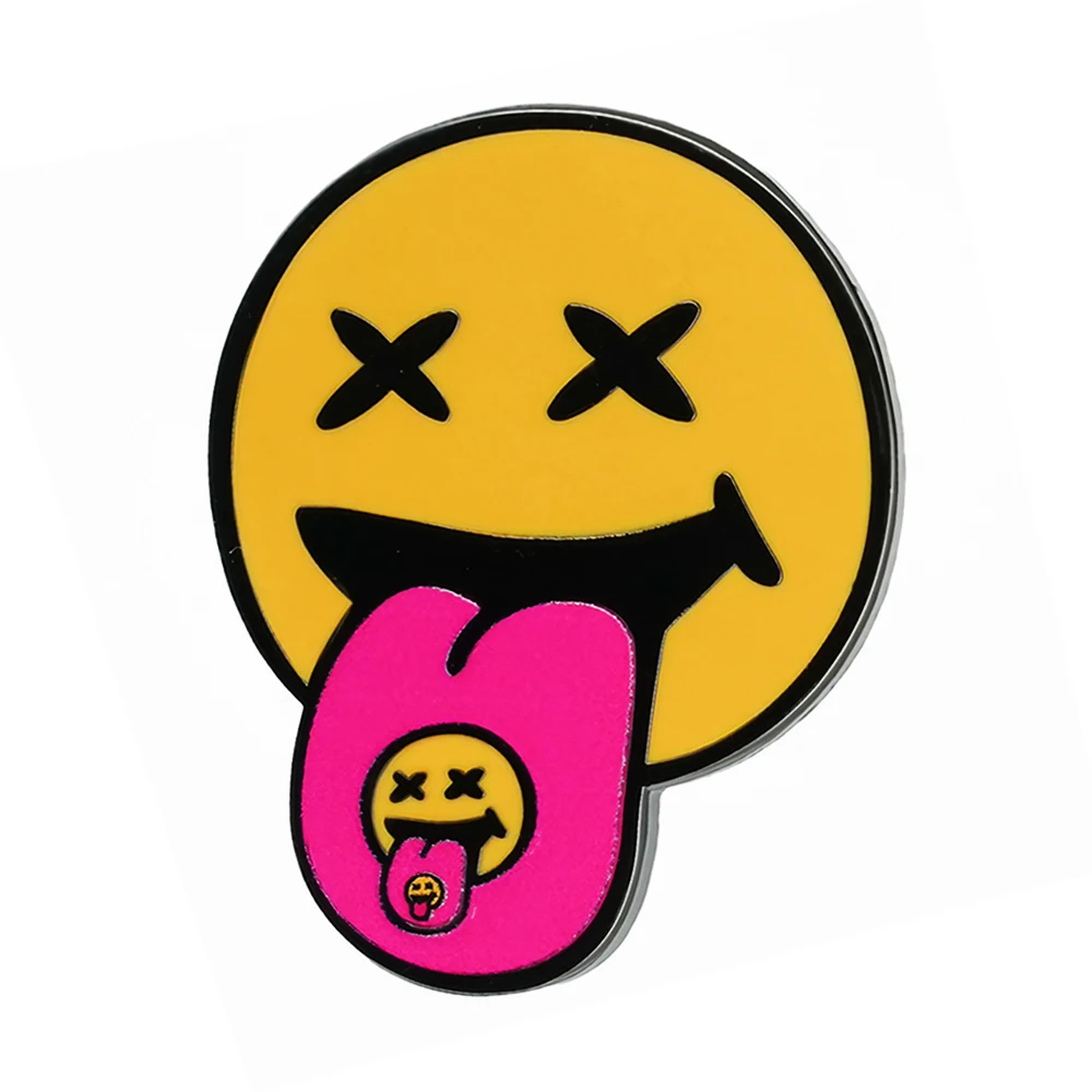 Smile Face Tongue Out Badge Squinting Face Brooch Cute Funny Emoticon Enamel Pin Novelty Decorative