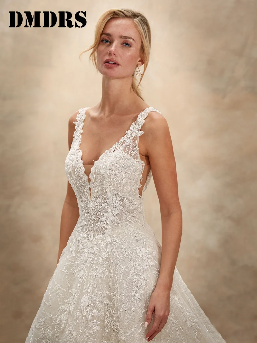 섹시한 딥 브이넥 웨딩 드레스 매력적인 레이스 신부 가운 간단한 a 라인 Tulle 바닥 길이 웨딩 드레스 Vestidos De Novia