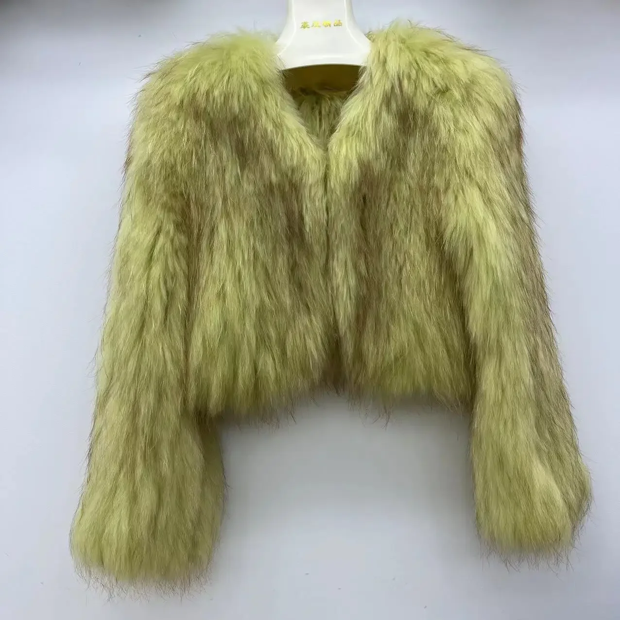 Natural Raccoon Fur Jacket New Thickened Warm V-neck Double-sided Woven Fur Coat Women's Short European 2024 Autumn Winter