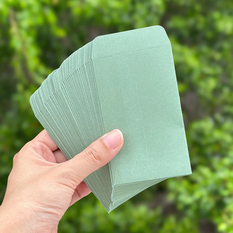 yZ[zZ[WO[̏ȃRC50A6 x 10 cm̃~jqpPbgA̎qp̃NtgAItBXp