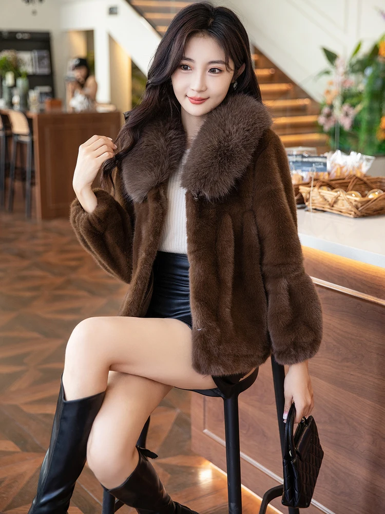 

Nordic Short Fur Coat 2025 New Style Women's Fashion Slim Fit Stand Collar Mink Velvet Integrated Outerwear for Autumn And Wi...