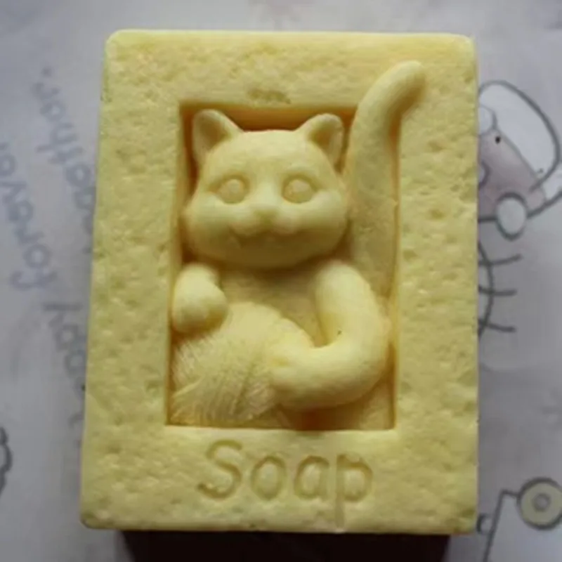 Cat DIY Soap Mold Scented Candle Wax Melt Mould 3D Silicone Molds for Natural Soap Making