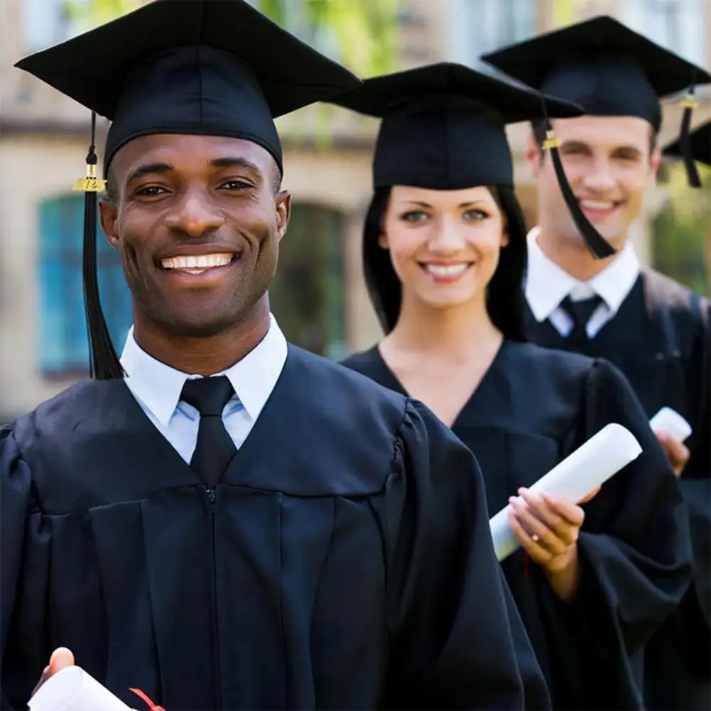 Chwost do toga absolwenta 40 cm z zawieszką z datą 2025, jednolity kolor, długość 40 cm, chwost do toga absolwenta, magistra, licencjata, na sezon absolwencyjny.