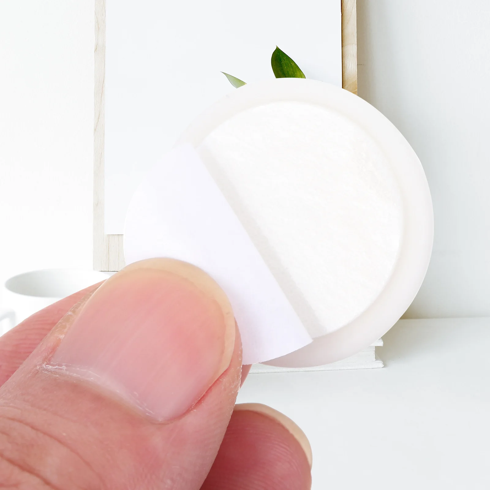 

20pcs Data Clips Tpr Cable Keeper For Usb Headphone Charging Cables Desktop Cord Organizer Adhesive Cable Management Tool