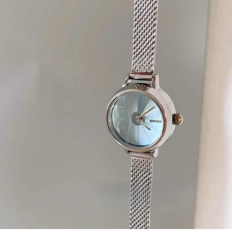 

Classic trend women's watch elegant simple white 2025 waterproof quartz watch birthday gift