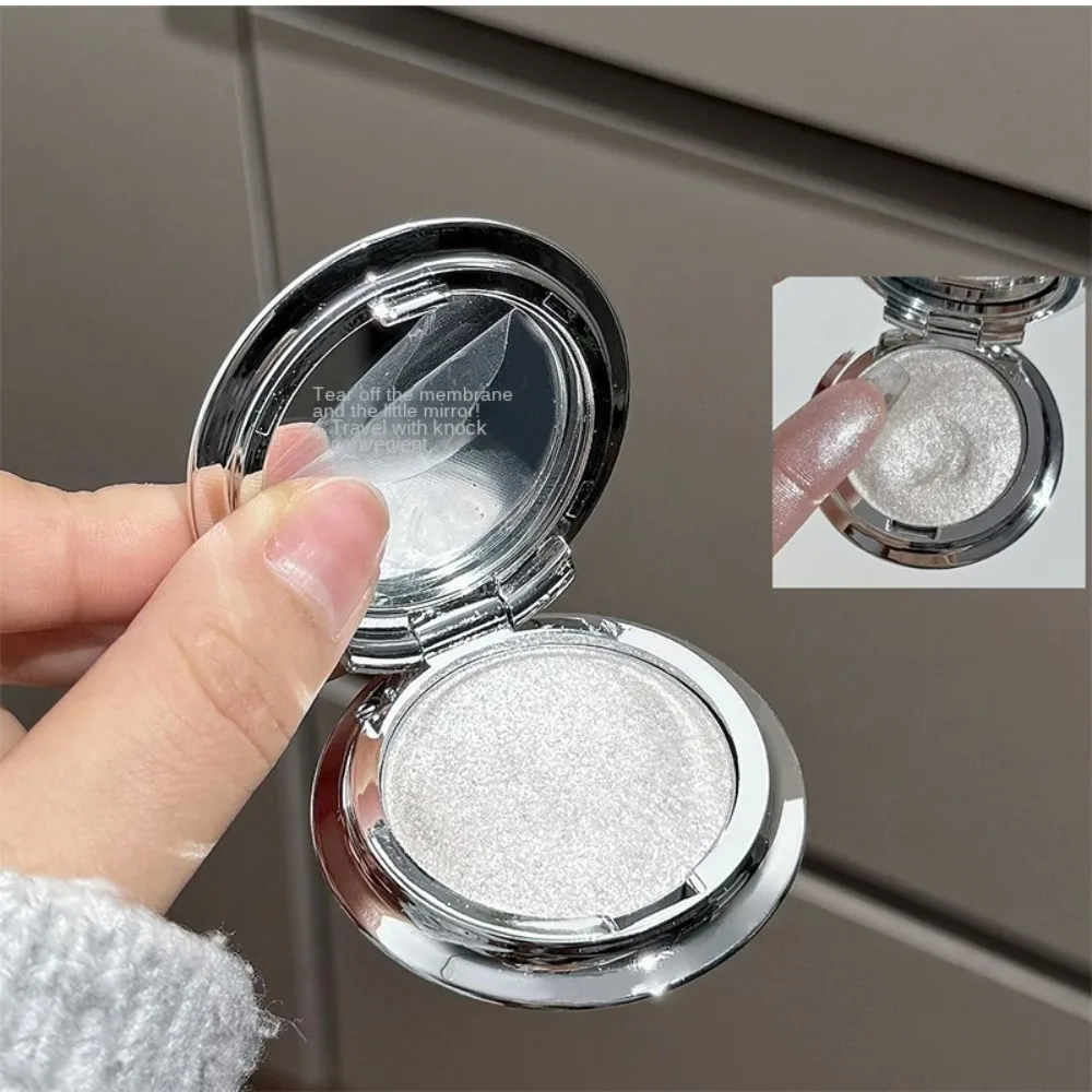 グリッターシャイニングアイシャドウパレット光沢のある簡単に着用できるハイライターパウダーブライトンアイメイクグリッターハイライター写真撮影