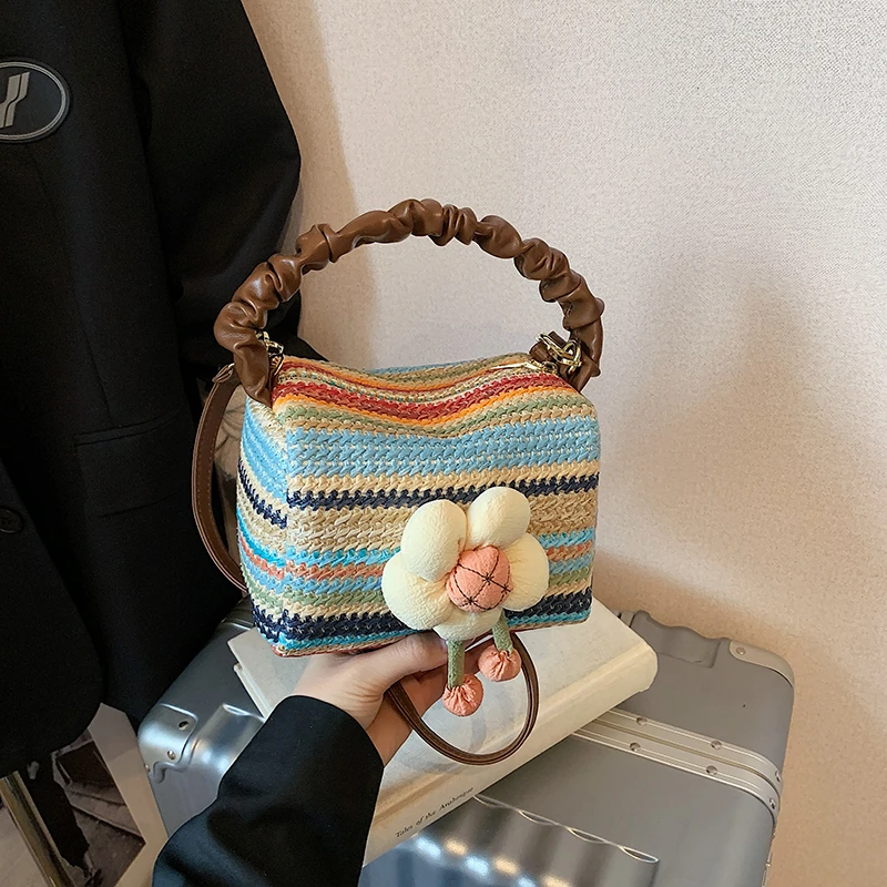

2025 New Fashion Straw Woven Shoulder Bags Small Square Bag Hot Trendy Design Casual Crossbody Bags for Women High Quality