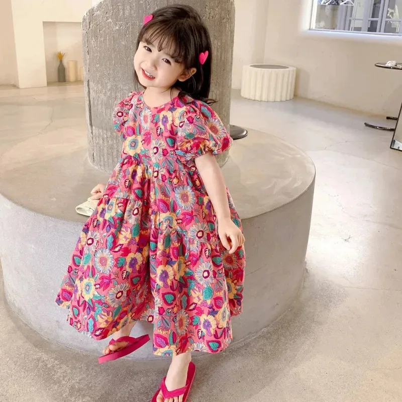 Новая модель цветочного платья в стиле лолита для девочек, повседневное миди-платье для детей, летние платья 2025 года для подростков, вечеринка принцессы Новая модель цветочного платья в стиле лолита для девочек, повседневное миди-платье для детей, летние платья 2025 года для подростков, вечеринка принцессы