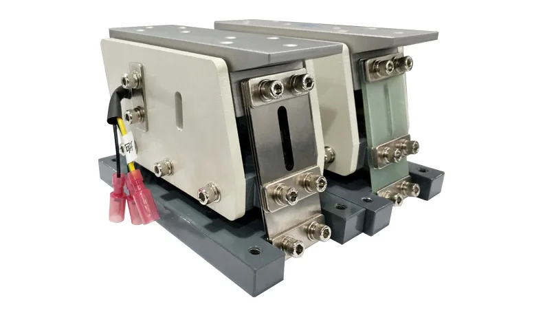 YQ-140T Electromagnetic Linear Vibrating Feeder, Small Straight Vibrator 220V for Vibration Plate Light Load Parts Automatic