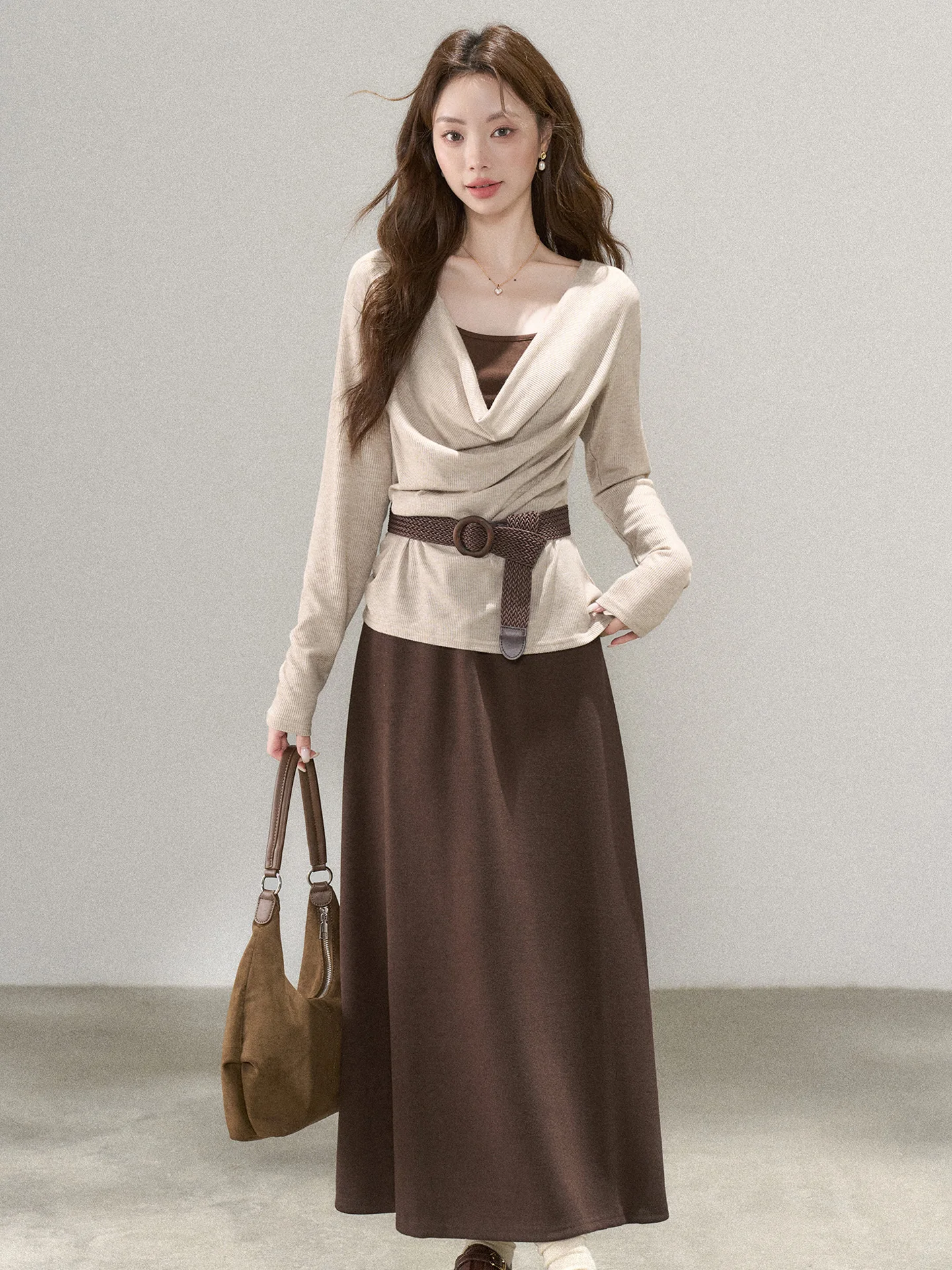 

Женский весенний модный комплект Ele: юбка и топ с открытым воротником, высокая талия, универсальный, удобный, вязаный, повседневный, для работы