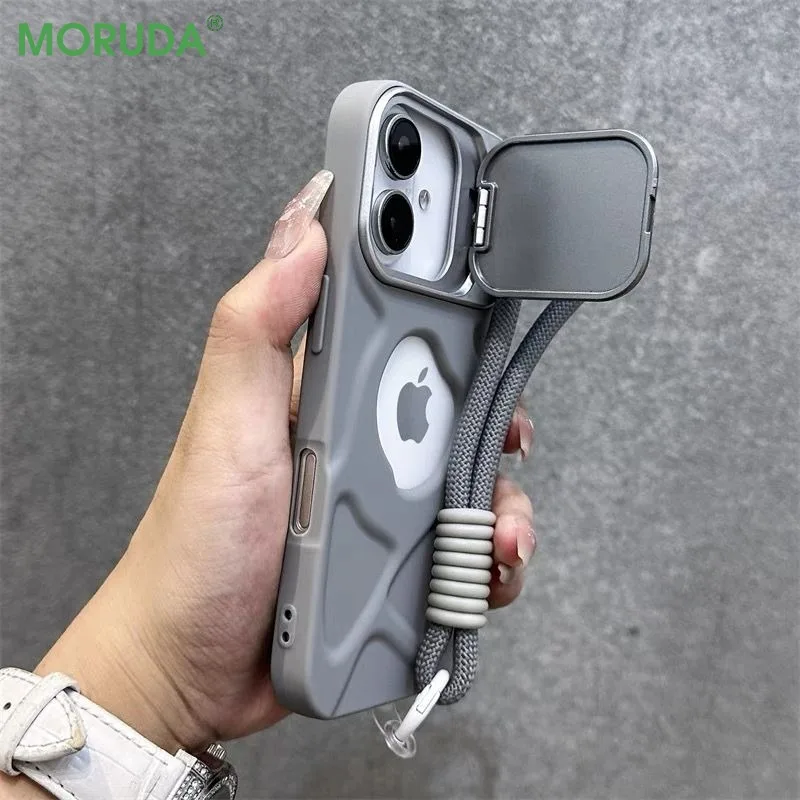 16 Pro Max Mode Logo Gat Magnetisch Hoesje voor iPhone 11 12 13 14 15 Pro Max 16 Plus Polsbandje Lanyard Flip Lens Stand Soft Cover