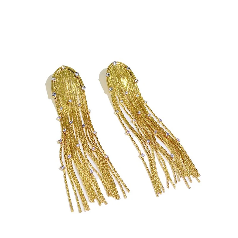 

Retro exaggerated and high-end light luxury temperament long tassel earrings for women, travel vacation jewelry