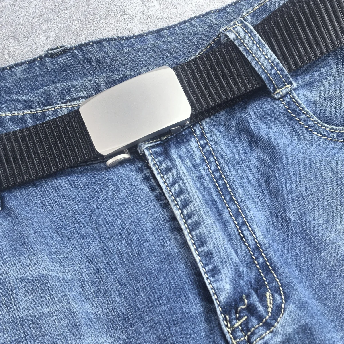 الرجال حزام سبيكة معدنية التلقائي مشبك للرجال دائم التكتيكية حزام كاوبوي في الهواء الطلق حزام الجينز