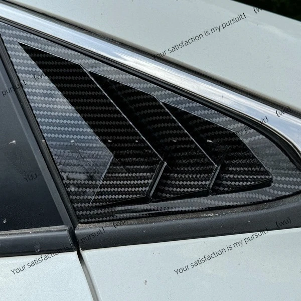 It is suitable for the tenth generation Civic 16-21 rear triangular window louvers carbon fiber modified foreign car trim parts