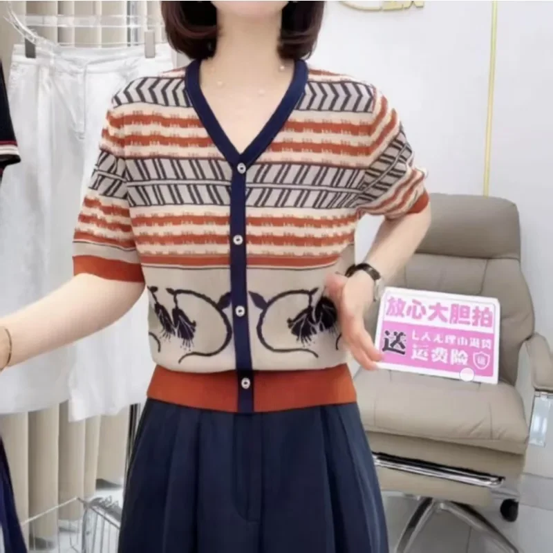 

Женская одежда, трикотажная тонкая футболка с v-образным вырезом и короткими рукавами, летняя мода, винтажный шикарный простой топ Y2k, кардиган