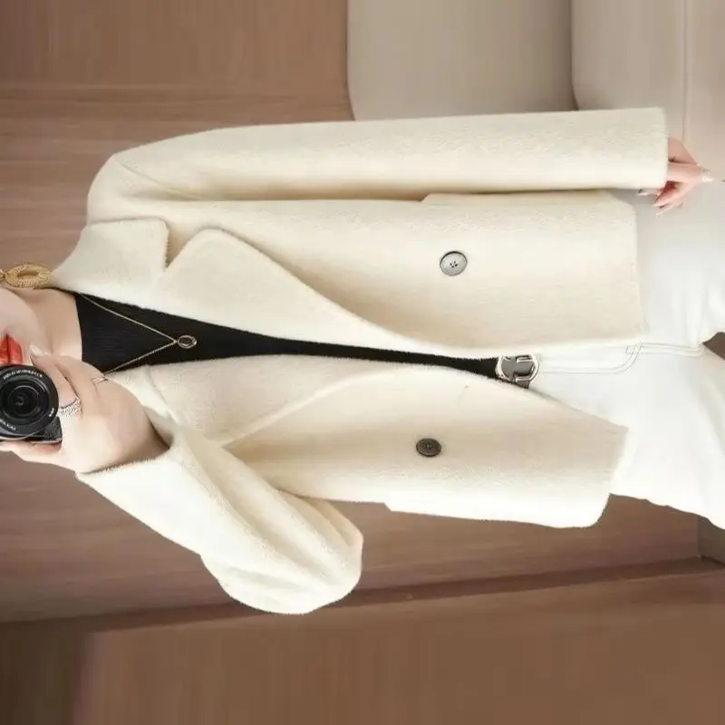 

Women Short High-end Wool Woolen Coat New 2026 Spring Autumn Korean Version Loose Small Fragrant Blended Woolen Jacket Top