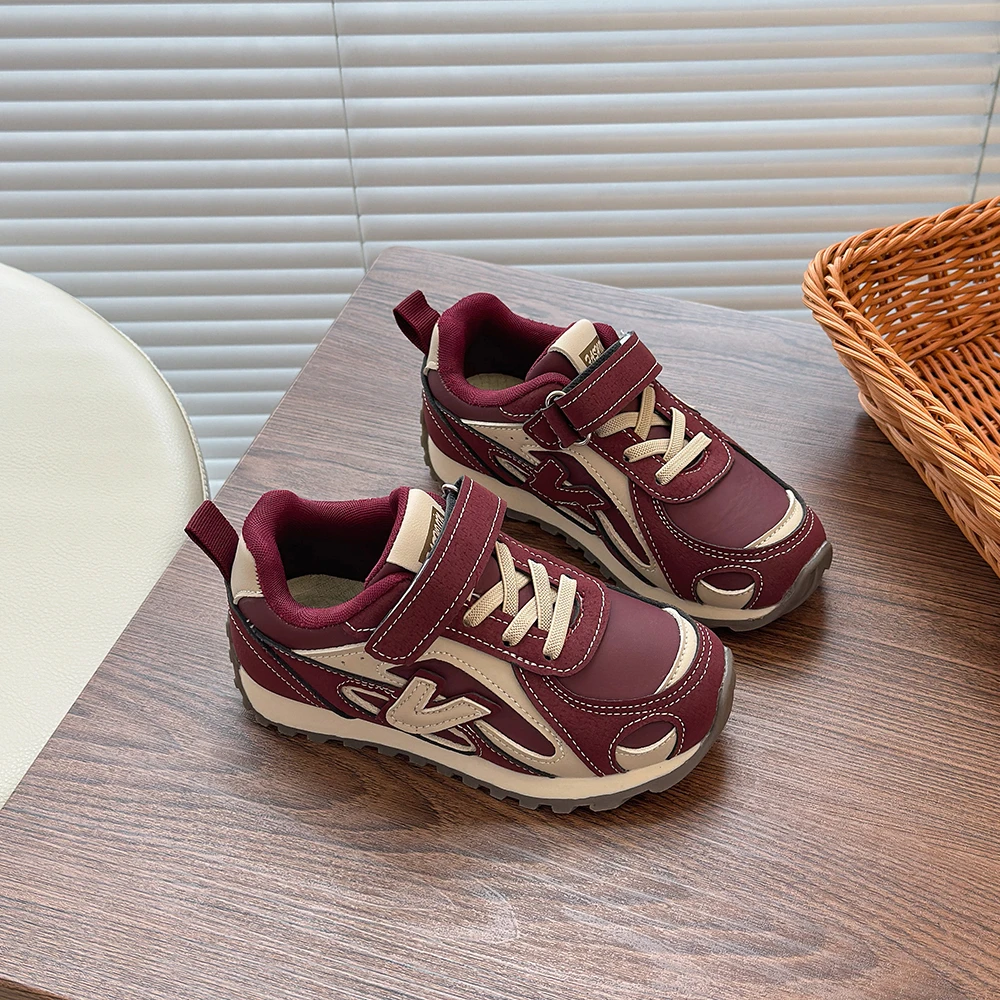 

2025 Autumn New Children's Shoes Breathable Boys' Outdoor Non slip Casual Shoes Girls' Fashion Versatile Sports Shoes