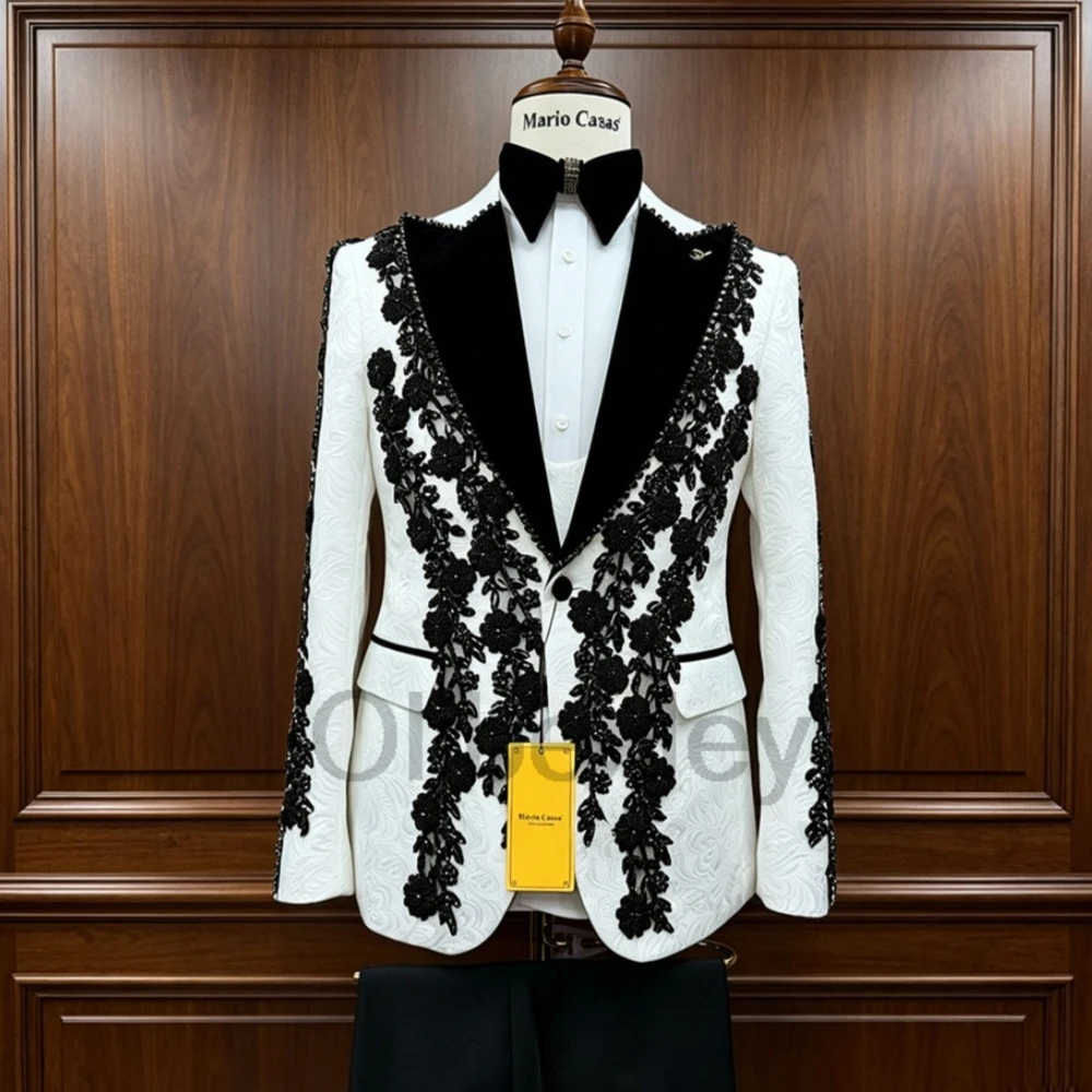 Olibexley Luxury White Men Suits Black Floral Embroidery Peak Lapel Groom Wedding Tuxedos 3 Pcs Set Ropa Hombre Customized S517
