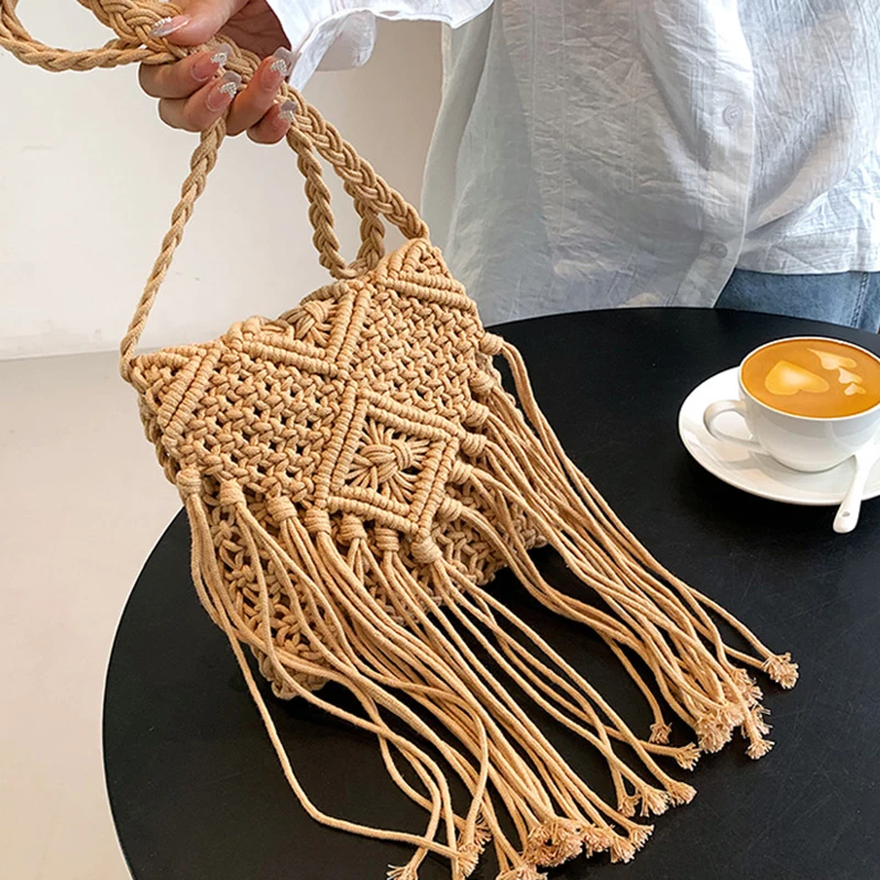 Neue Strohs ack böhmische Quaste Strand tasche Frauen häkeln Fransen Cross body ultraleichte Umhängetasche Frauen kleine Bolsos Feminina – Detail 15
