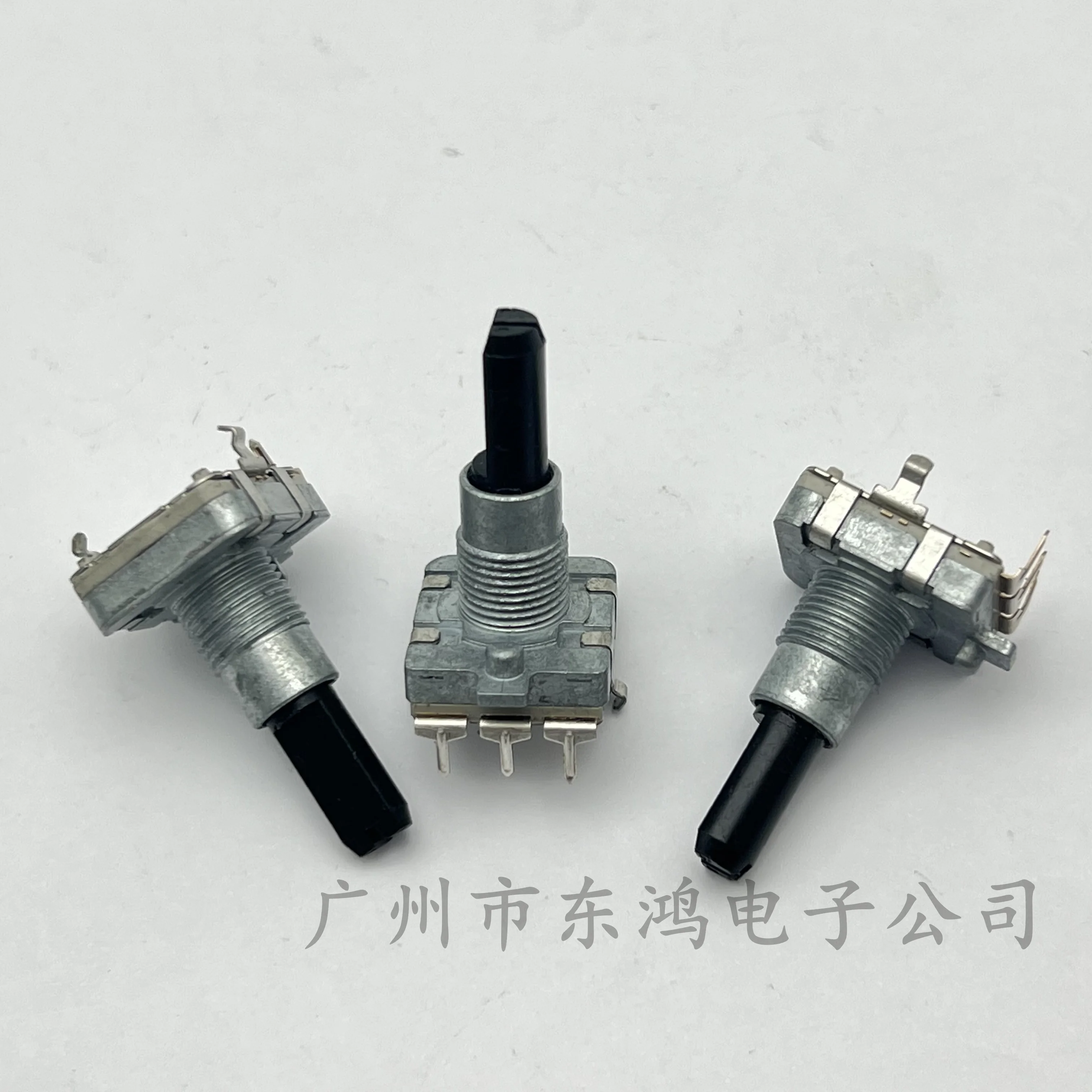 1 pcs  Power amplifier Volume potentiometer 16 positioning 16 pulse inlet 360 Unlimited rotation digital pulse contro
