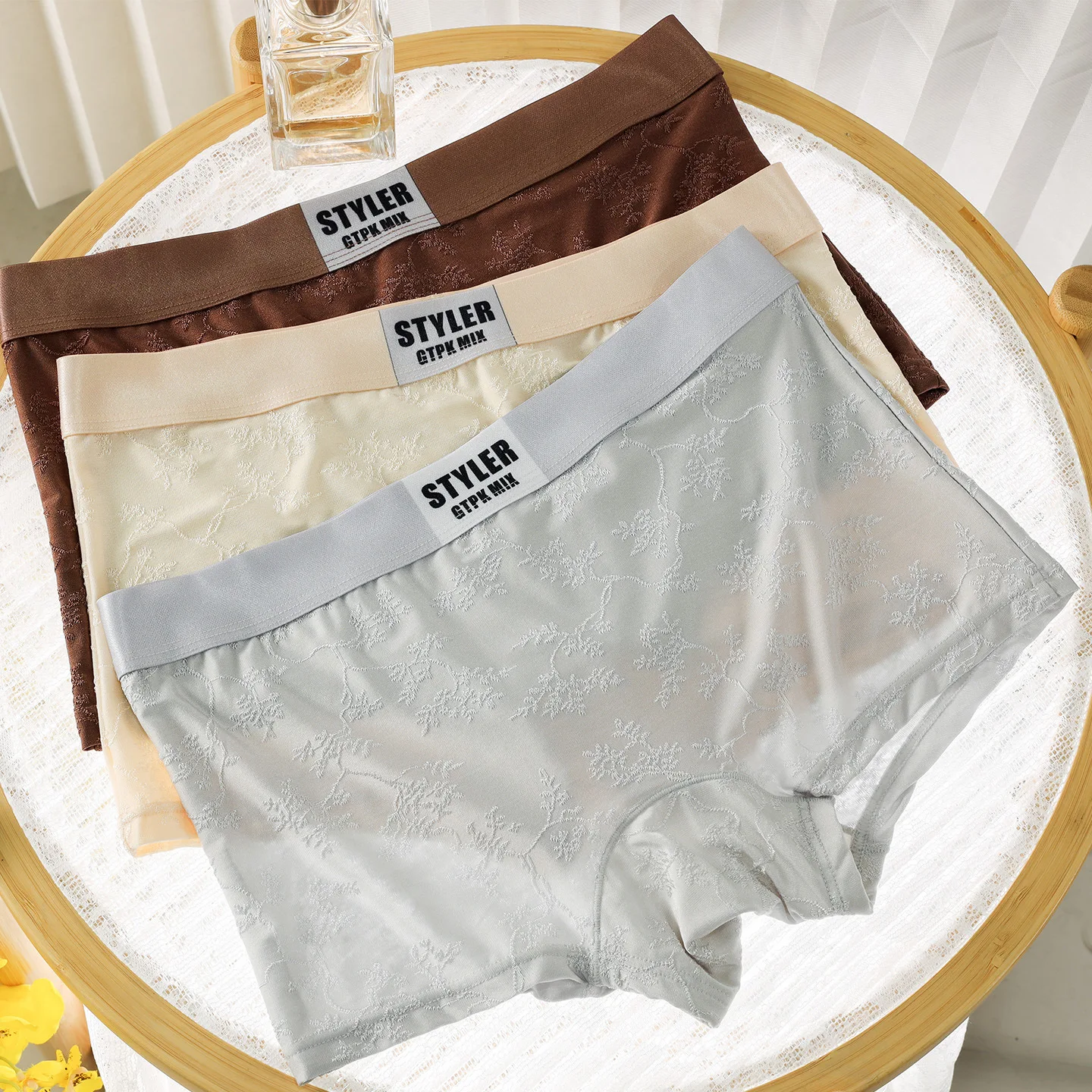 Luxury Women's Panties Boxer Briefs Knit Jacquard Underpants Breathable Mesh Crotch Lingerie High Elastic Soft Woman Underwear