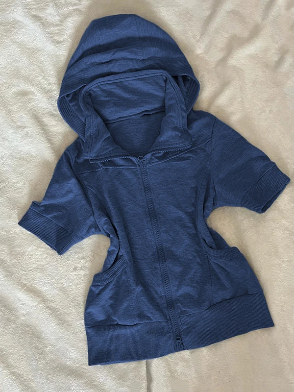 Cseta de Manga Corta con Capucha, Corte Ajustado, Color is Original, Estilo Vintage Americano, Ropa para Chicas, Forma R...