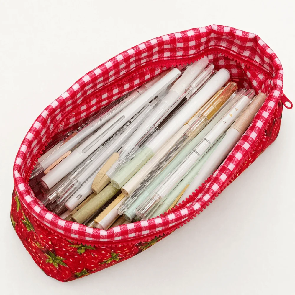 Vintage Red Strawberry Print Pencil Case Large Capacity Portable Pencil Pouch Stationery Organizer Gift