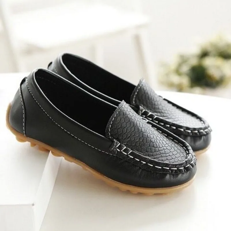 2024 New Big boy Casual Slip On Flats scarpe in pelle per bambini scarpe da passeggio per ragazze comode scarpe da scuola per studenti