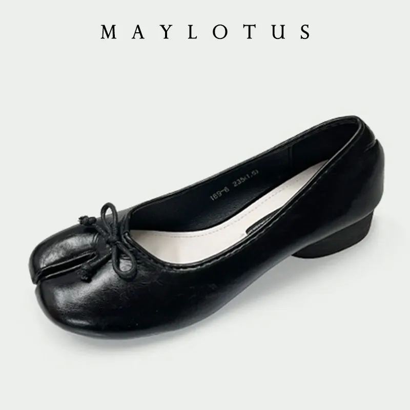 Split Toe 3cm Heel Tabi Shoes Slip On Leather Comfy Shoes Soft Bottom Solid Ladies Moccasins with Bowknot