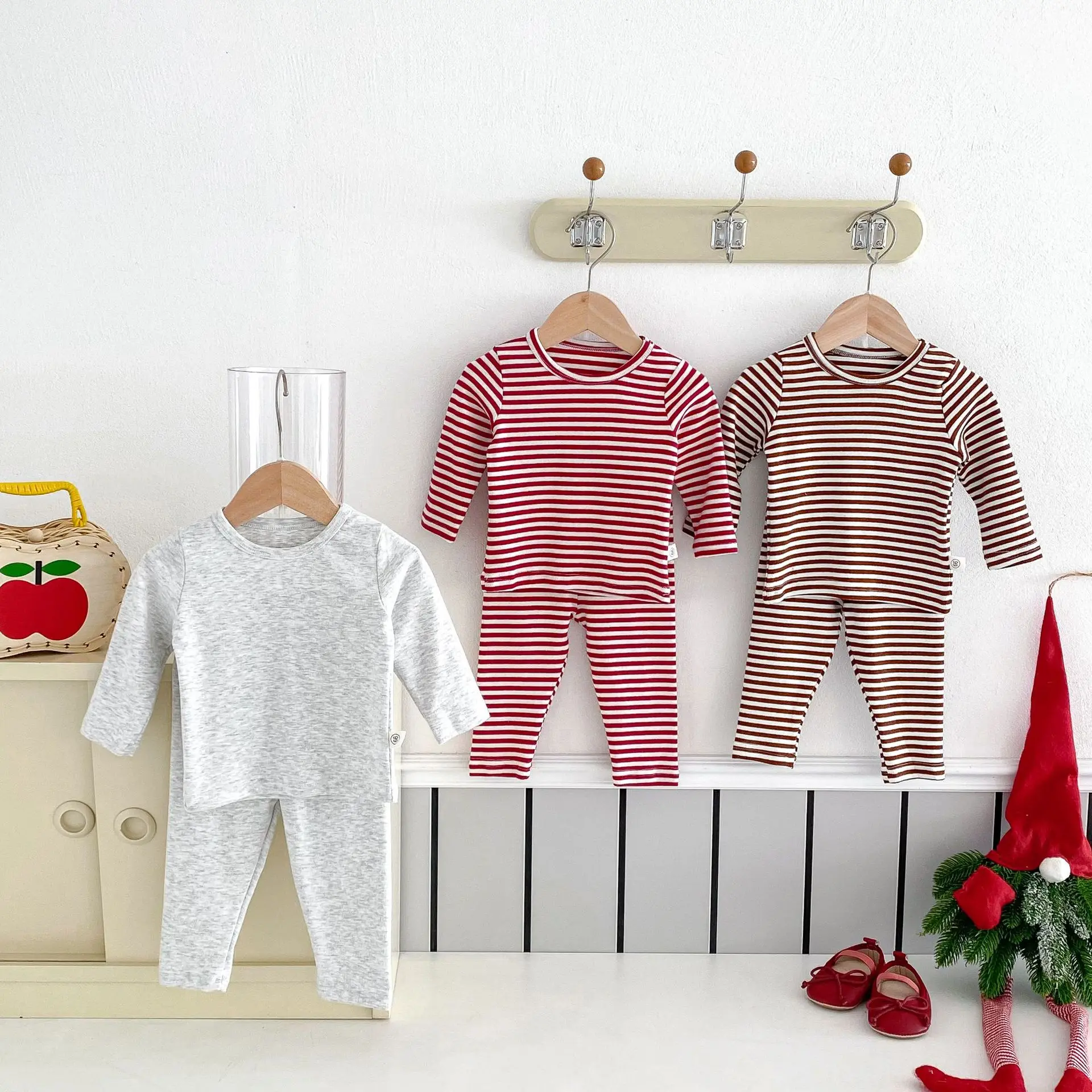 ملابس عيد الميلاد الجديدة للأطفال 2025 ملابس لطيفة للأولاد والبنات بدون أكمام ملابس رومبير ملابس التسلق ملابس عيد الميلاد