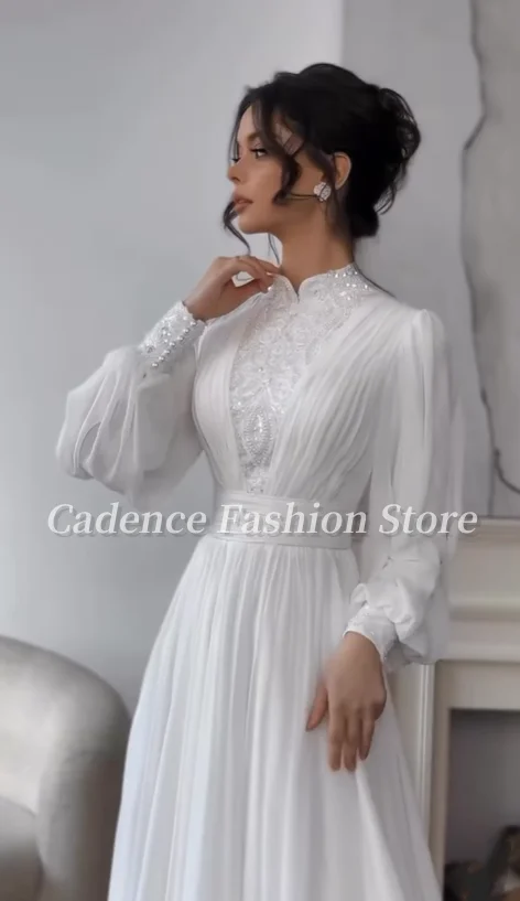 Customized  Elegant White High Neck Long Sleeve Arabian Wedding Dress Lace Applique A-line Dress Bridal Gowns 2025