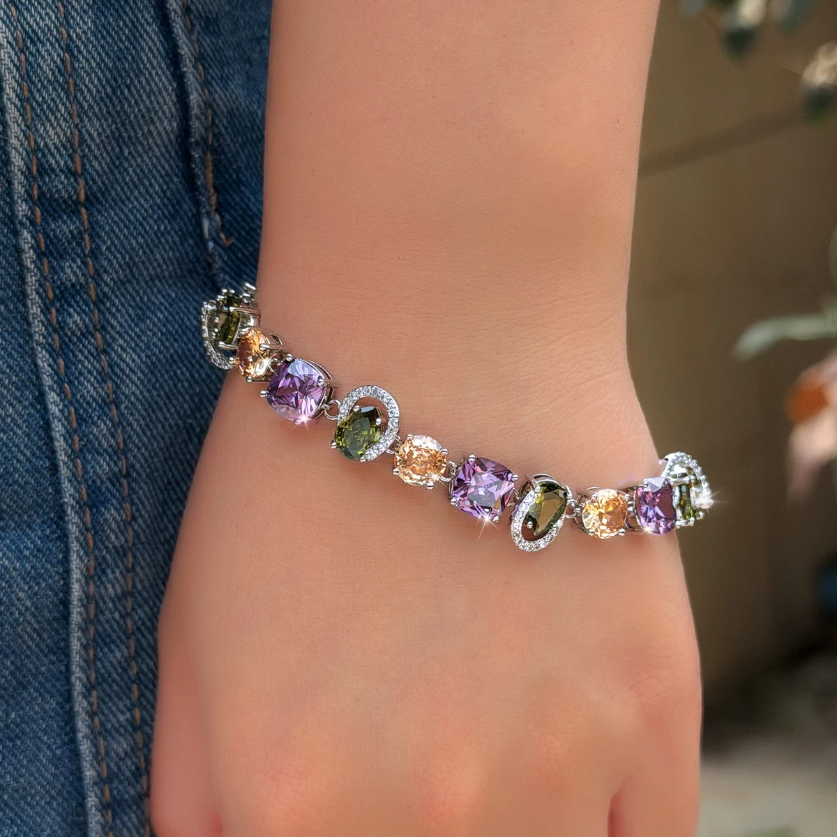 CWWZircons Genuine Cubic Zirconia Sparkling Purple Olive Green CZ Stone Charm Female Engagement Party Bracelets Jewellery S0216