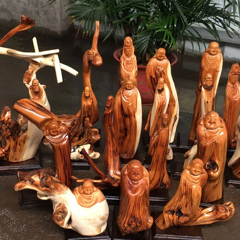 Cz thuja ornaments, wood carvings, buddha statues, random ornaments, yin and yang materials, hand-carved guanyin maitreya buddha