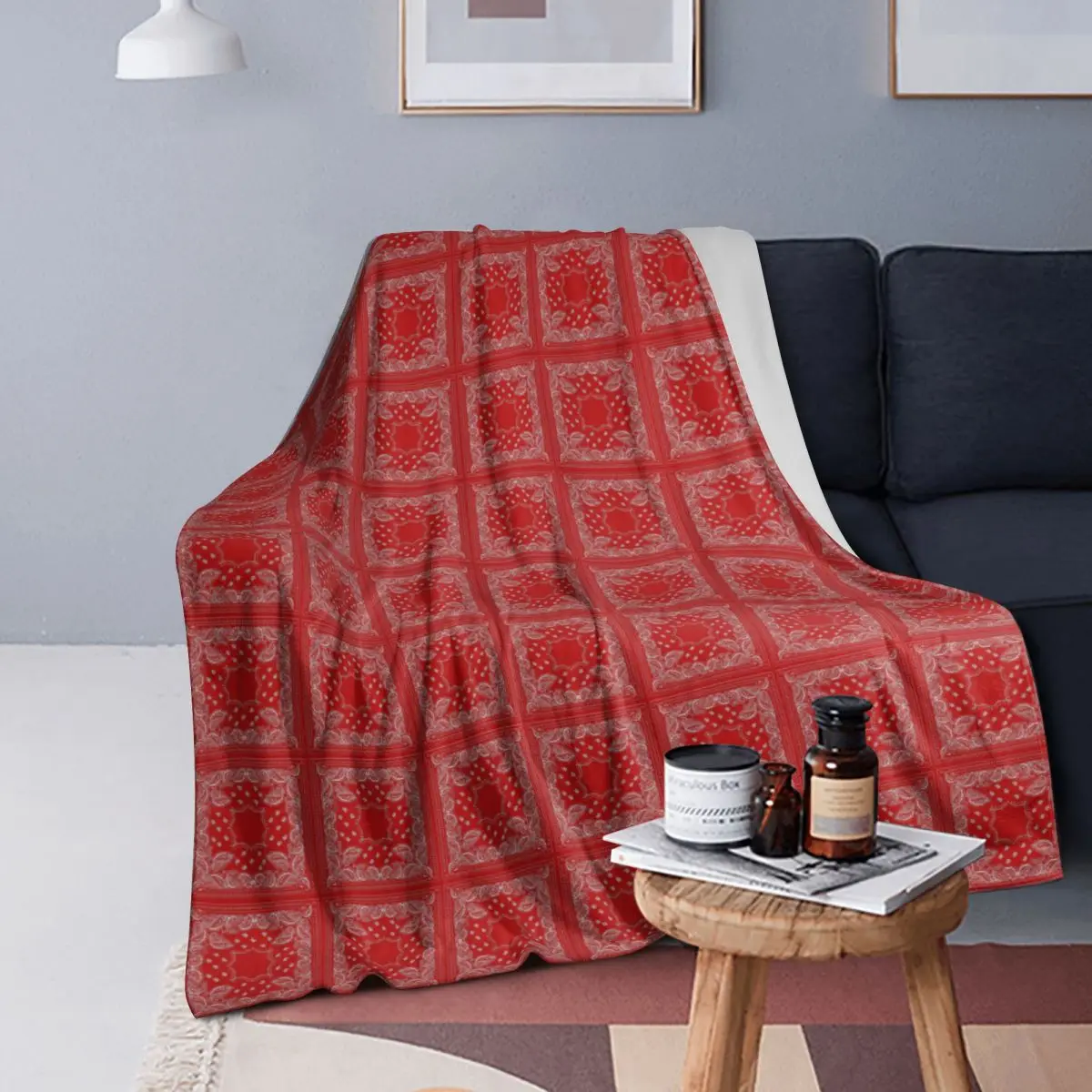 

Bandana In Red White Blanket Soft Warm Flannel Throw Blanket Bedspread for Bed Living room Picnic Travel Home Sofa