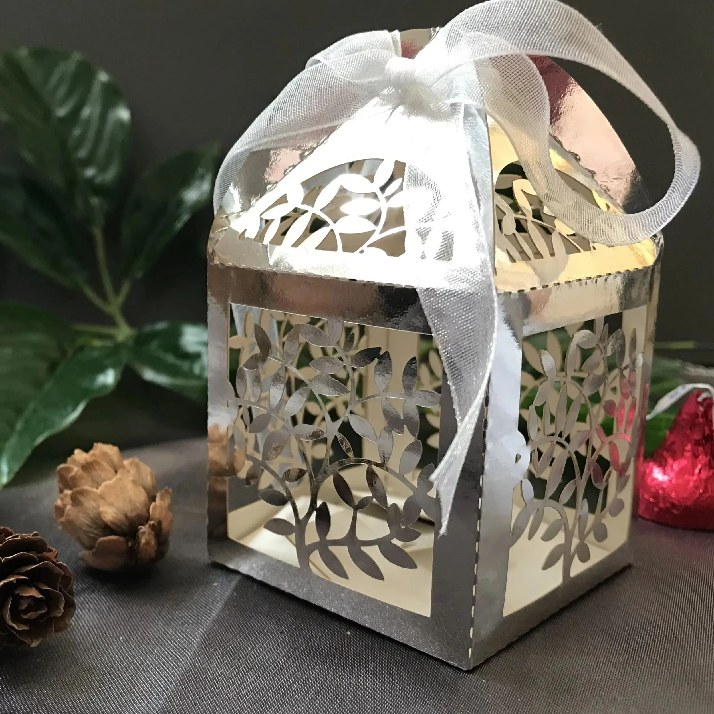 50pcs Gold,Silver Laser Cut Packaging Box,Leaves Wedding Chocolate Gift Boxes,Small Gift Boxes for Party Favors Decoration