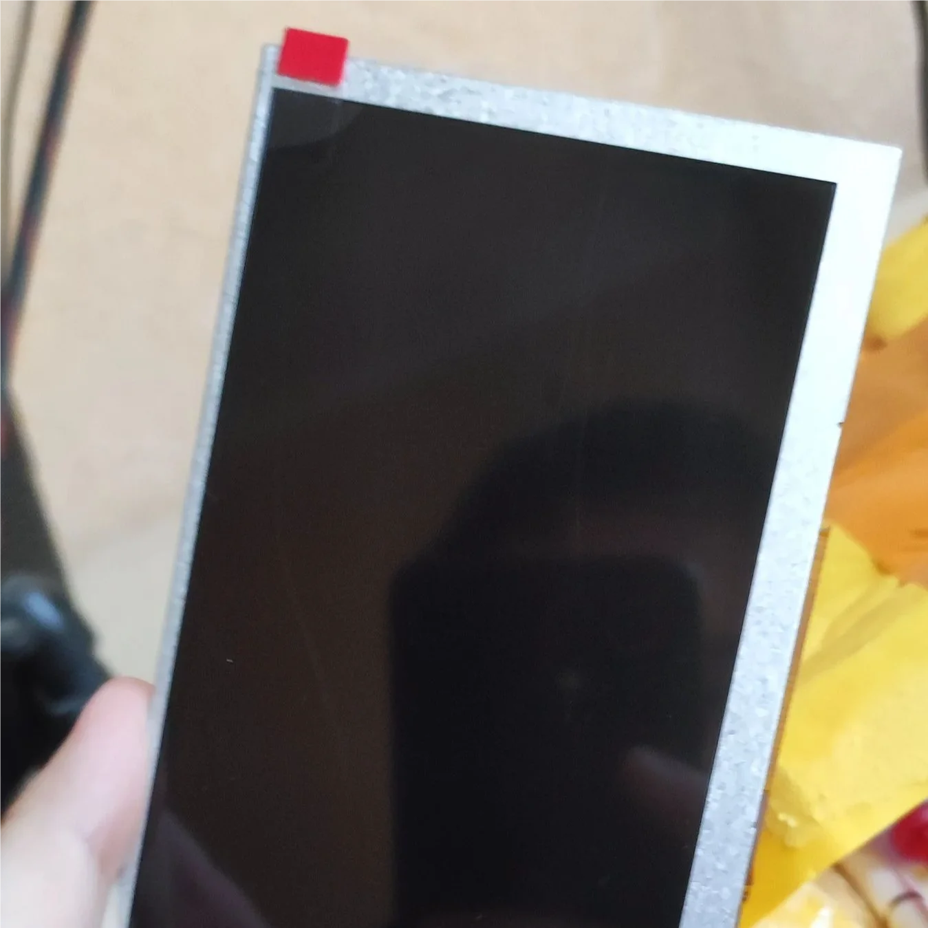 

Only the display screen without the motherboard. Please refer to the main picture