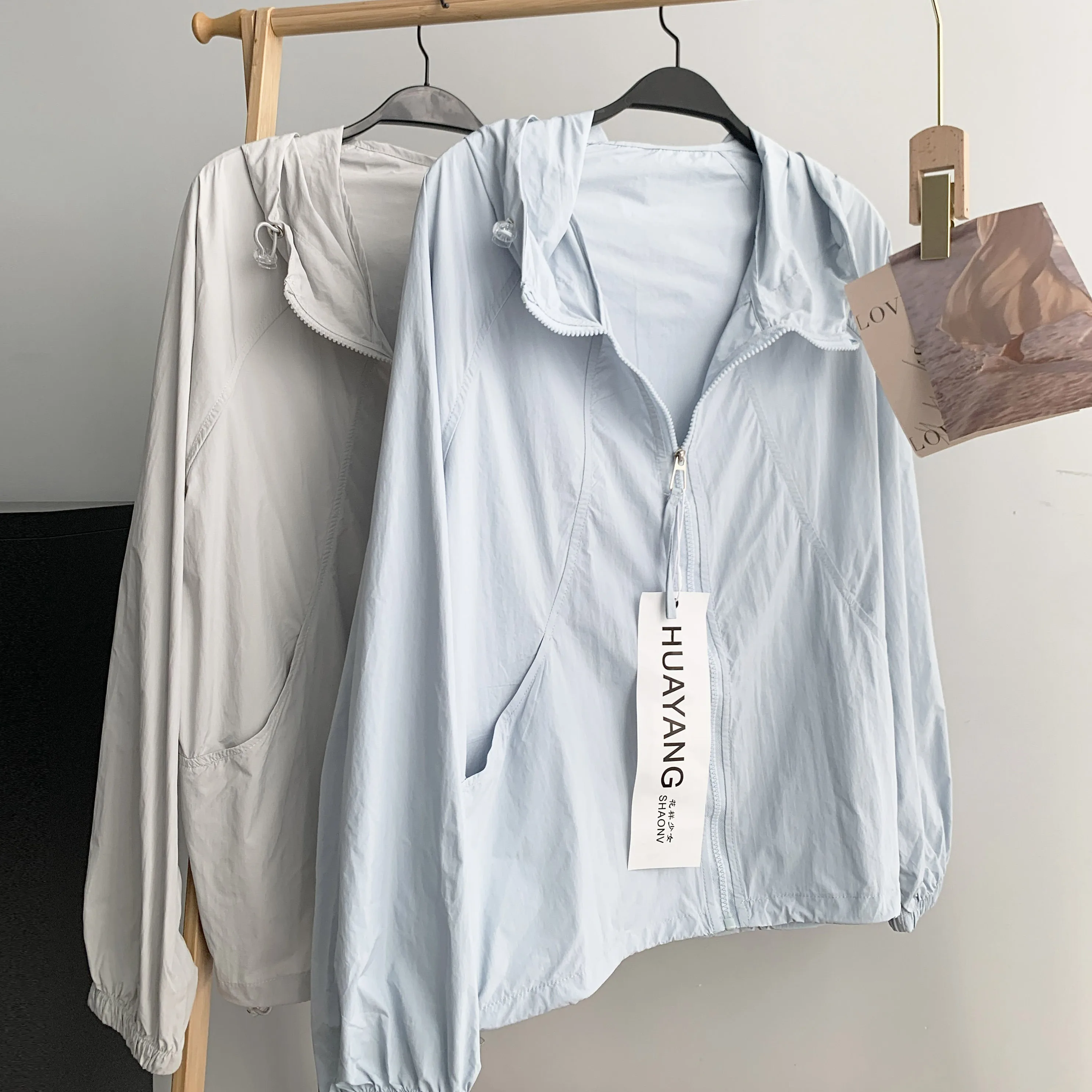 Women's Lightweight Breathable Summer Sun Protection Clothing Loose Fit Hooded Short Sleeve Zipper Closure  Color Outerwear