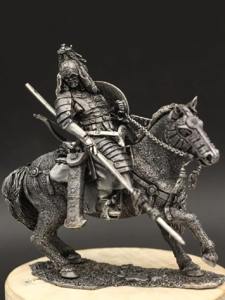 Exquisite Mongolian Imperial Cavalry 1/24 Tin Metal Ancient Soldier Model Miniature Figurines Home Decoration Accessories 14cm