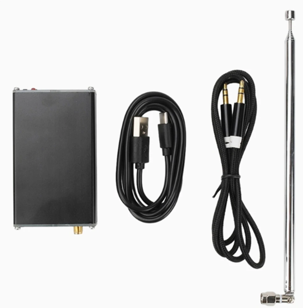 

2000 meter FM transmitter 0.5W digital display FM transmitter Stereo 76-108MHz Type-C