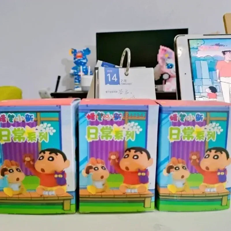 Anime Crayon Shin-Chan Série Diária Action Figure Brinquedos, Estatueta Manga, Ornamentos Kawaii, Boneca, Presentes de Aniversário