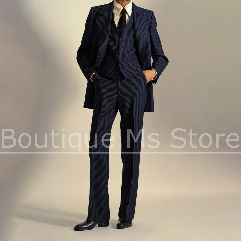 

Navy Blue Men's Pinstripe 3 Piece Suit Set Peaked Lapel Double Breasted Blazer Vest Pants Vintage Business Casual Party Outfit