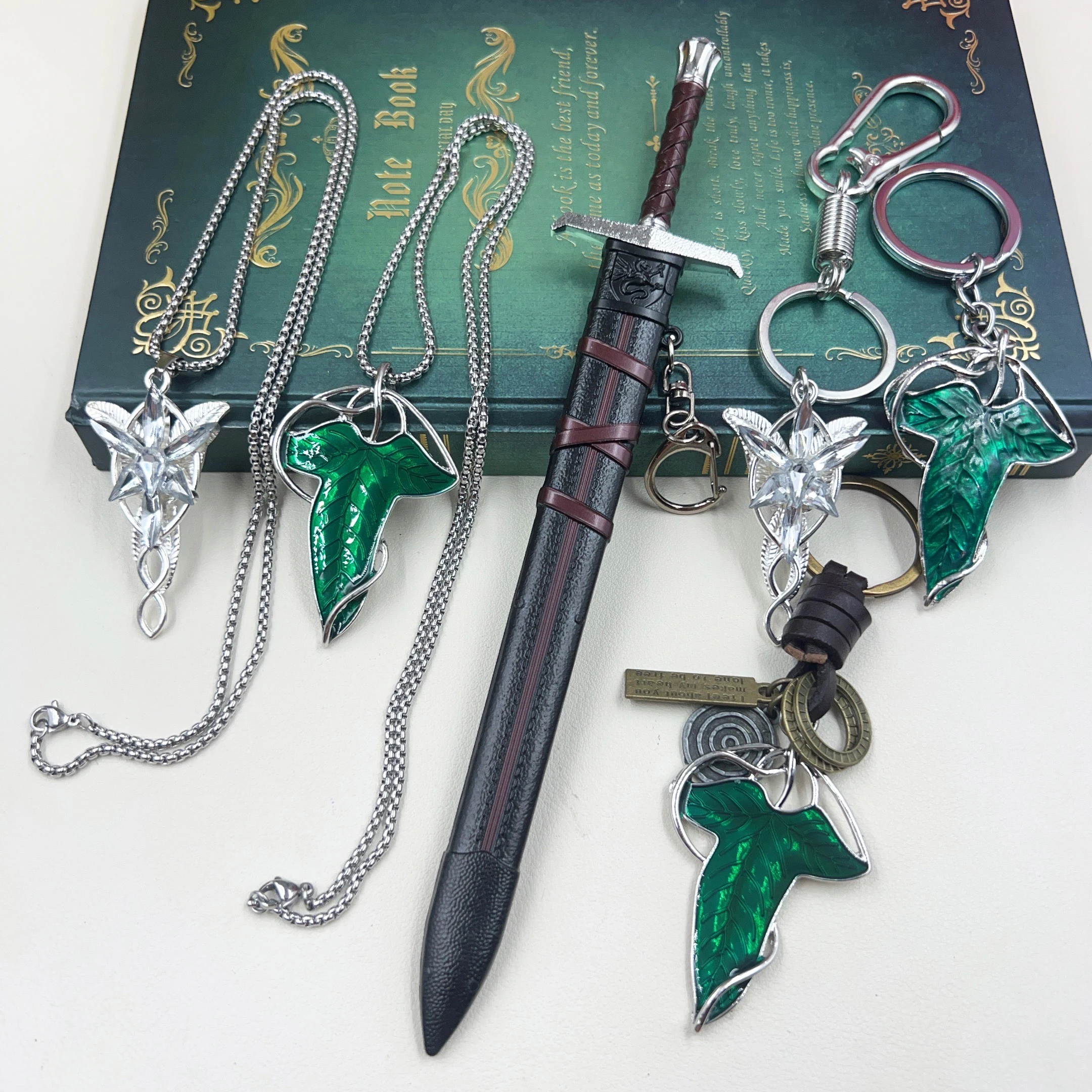 22cm Mini Excalibur with Leaf Keychain King Arthur:Legend of the Sword Keychain Movie Merchandise Medieval Britain Metal Models