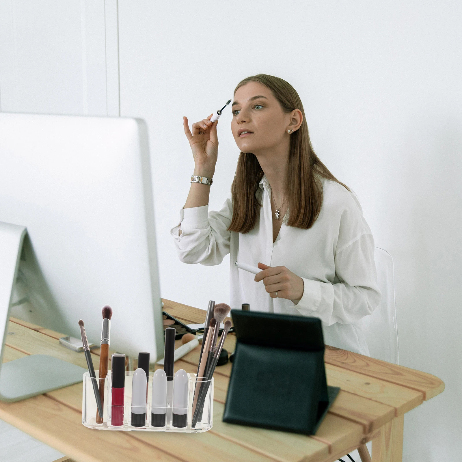 

Acrylic Pen Holder Transparent Multi-Grid Organizer Desktop Pen Container Makeup Brush Storage Pencil Holder Home Office Use