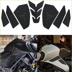 Per YAMAHA MT03 25 MT-25 03 2020- 2023 accessori moto adesivo serbatoio carburante gomma impermeabile su entrambi i lati pesce antiscivolo